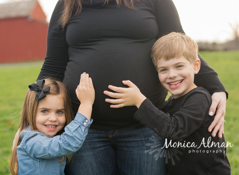 Gaithersburg-Pregnancy-Family-Photographer-3