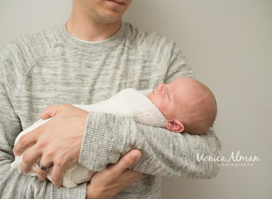 potomac-baby-photographer-with-dad