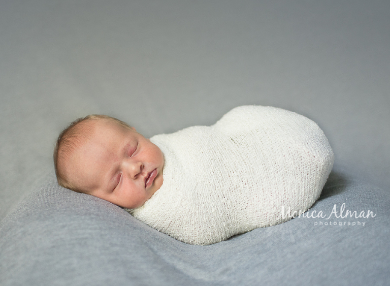 In-Home-Newborn-Photography-Session-Sleeping-Baby-1
