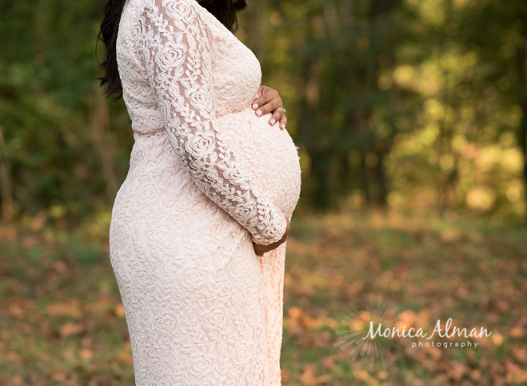 Outdoor Maternity Session Women Pregnant Belly Shot
