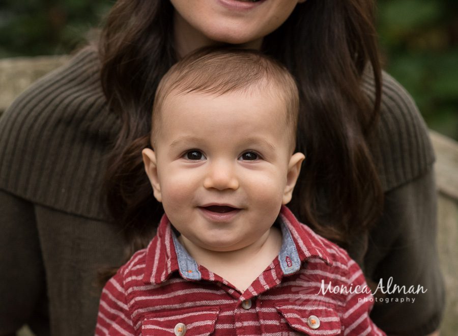 Nine Month Old Session smiling baby photo