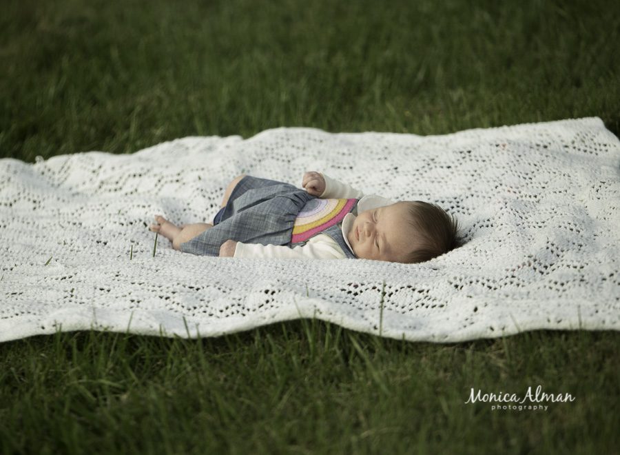 Maryland Outdoor Newborn Photography