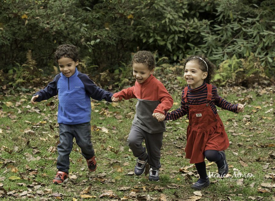 Triplet Family Photographer4