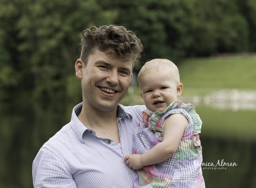 outdoor cake smash with dad photo