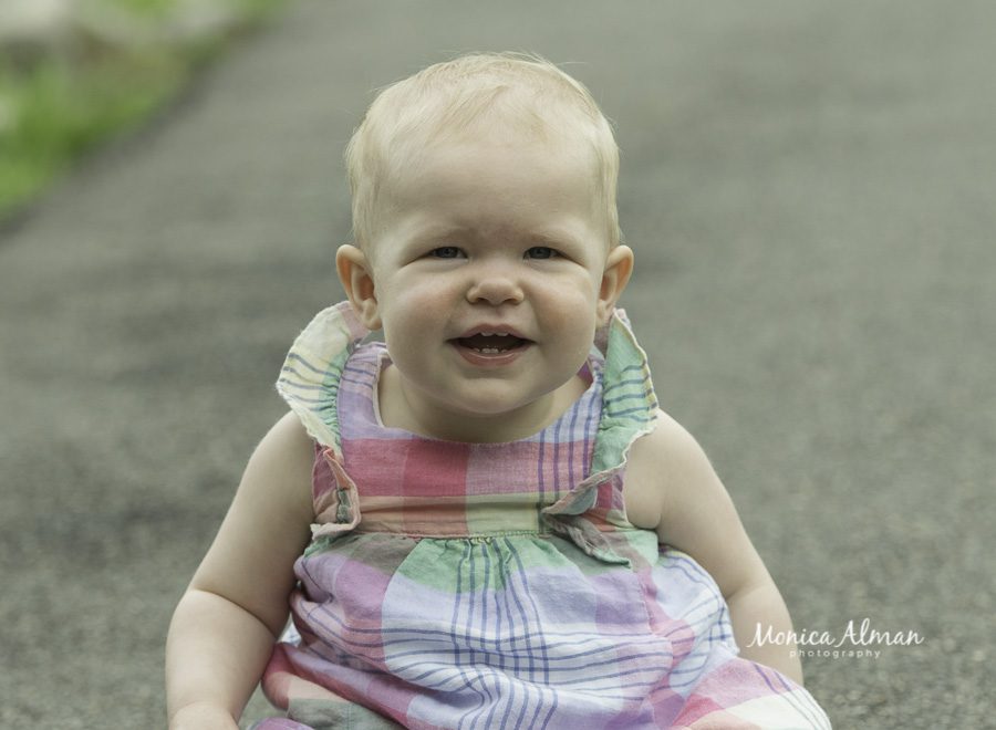 outdoor cake smash happy girl image