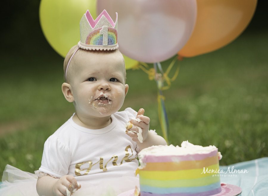 outdoor cake smash 1 year old