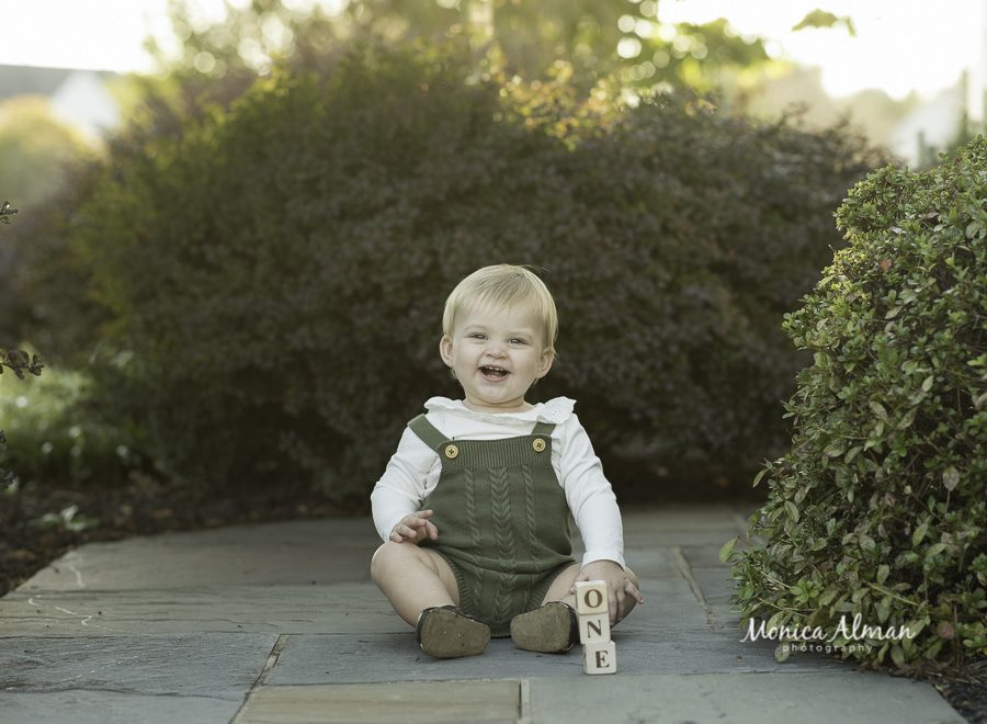 one year old picture