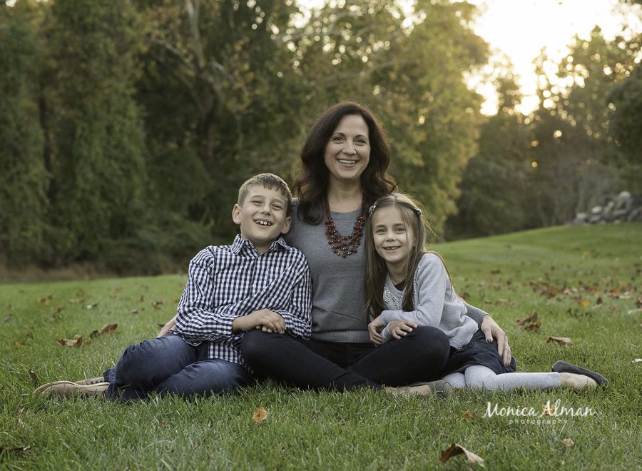 Mom and kids maryland family photos