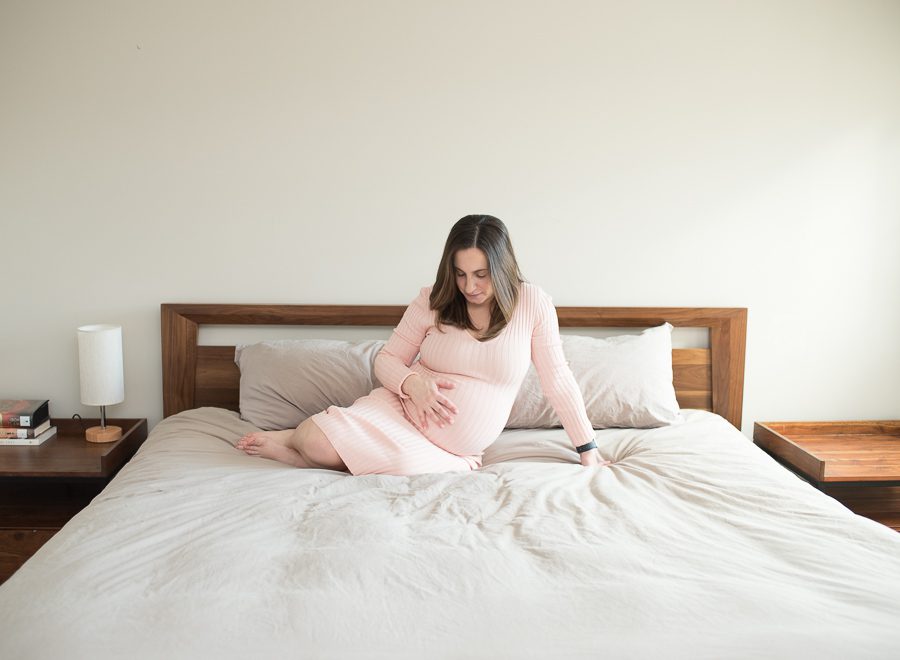 pregnant mom photo in gaithersburg marylan 