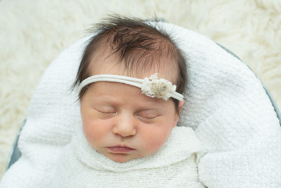 baby girl in headband photo