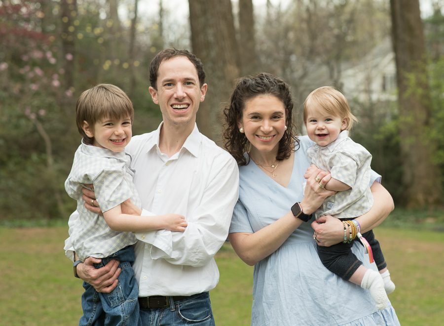 portrait family photo in Gaithersburg Maryland