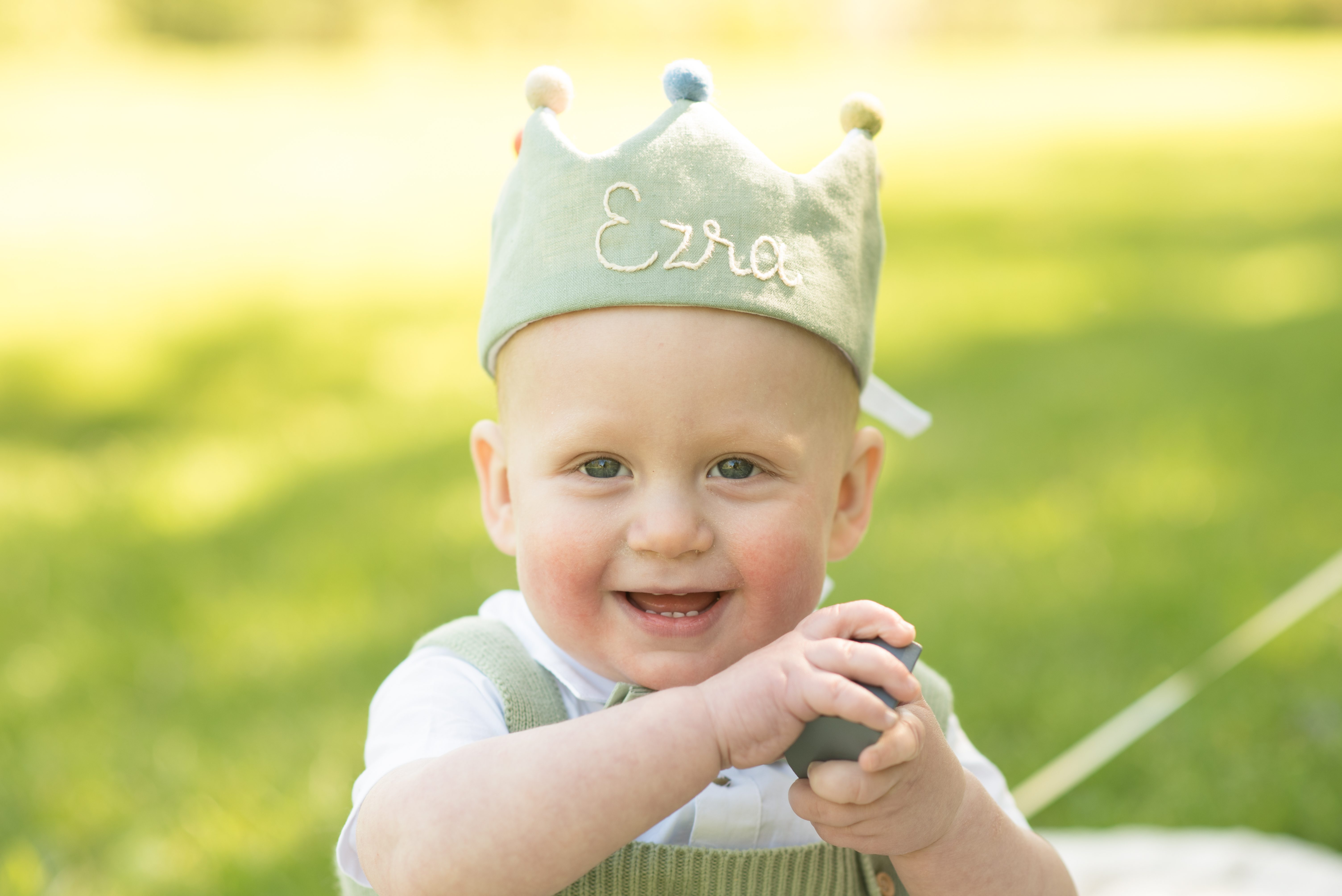 1st birthday photos with crown